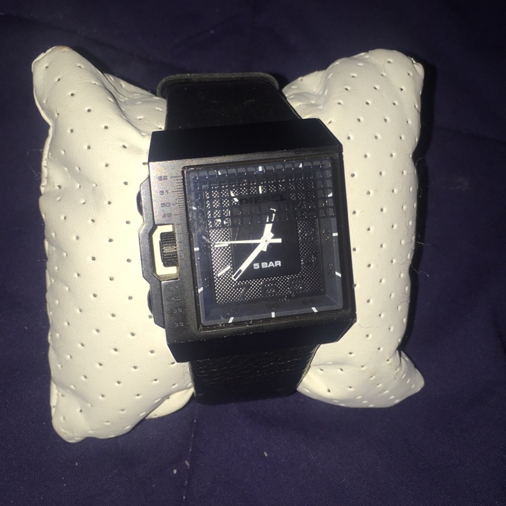 ‼️sold‼️ Diesel Square Face watch